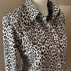 Lands’ End Supima cotton long sleeve button up leopard blouse. Very versatile.
